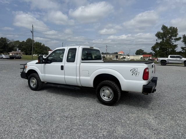 2015 Ford F-250 - $14,900