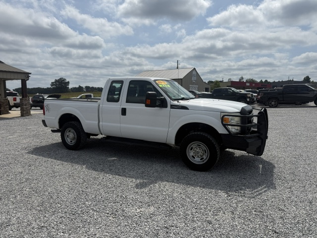 2015 Ford F-250 - $14,900