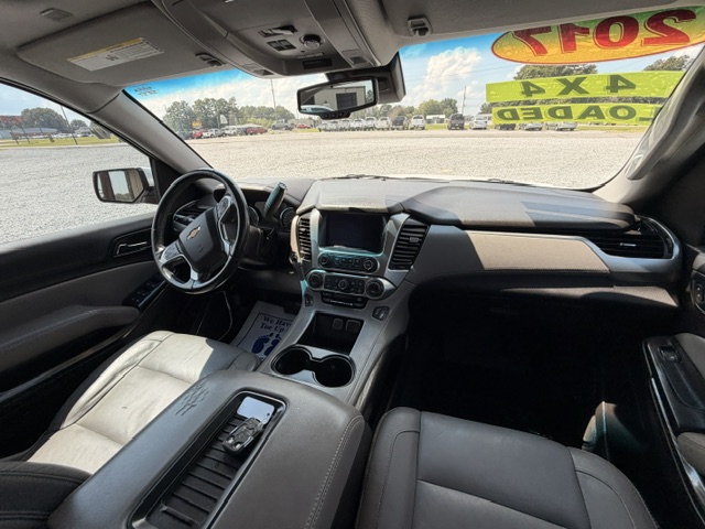 2017 Chevrolet Suburban - $14,900