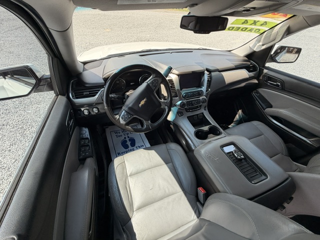 2017 Chevrolet Suburban - $14,900