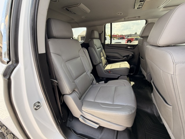 2017 Chevrolet Suburban - $14,900