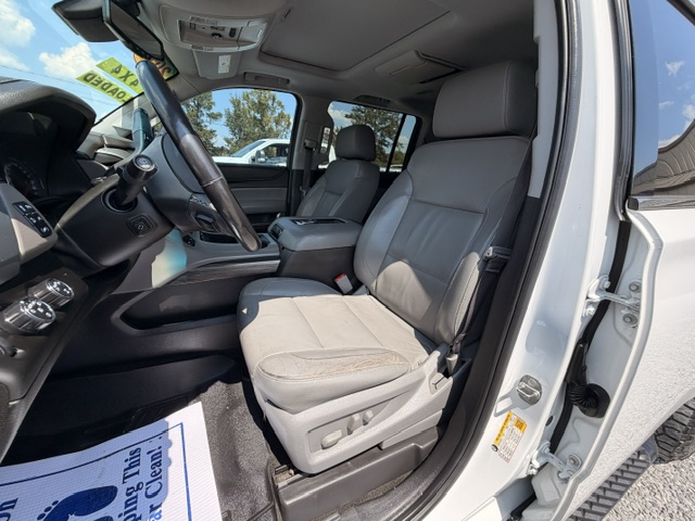 2017 Chevrolet Suburban - $14,900