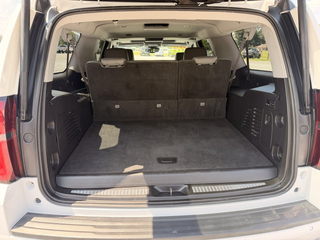 2017 Chevrolet Suburban - $14,900
