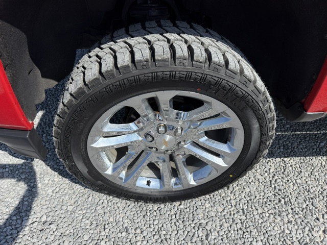 2017 Chevrolet Silverado - $15,900
