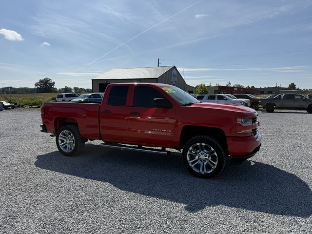2017 Chevrolet Silverado - $15,900
