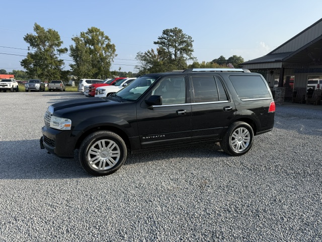 2014 Lincoln Navigator - $10,750