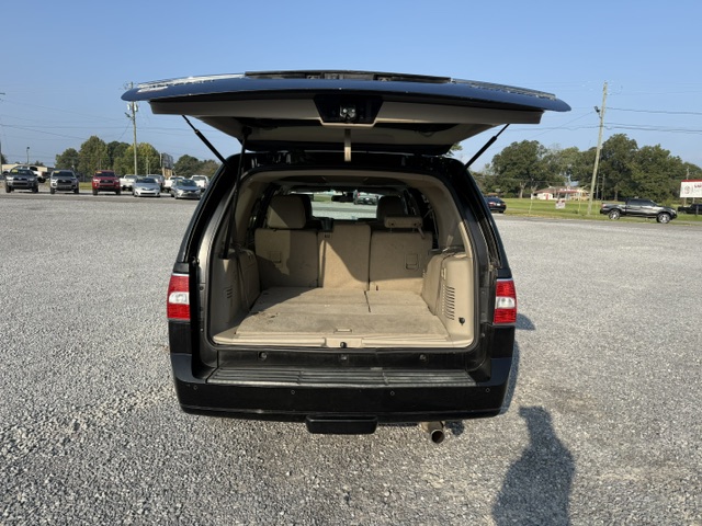 2014 Lincoln Navigator - $10,750