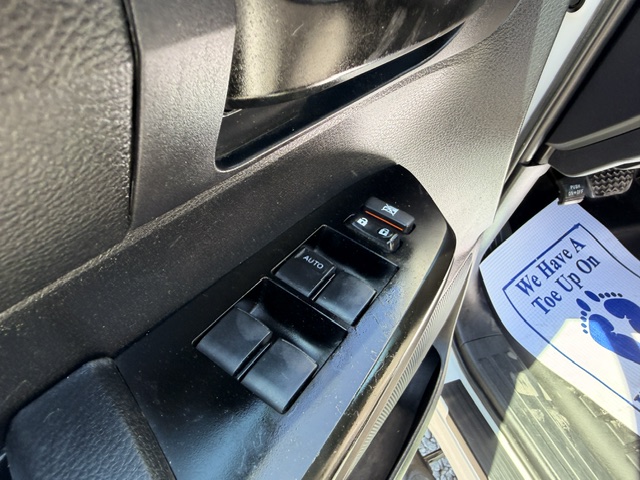 2019 Toyota Tundra - $23,900