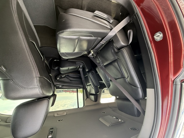 2017 Chevrolet Suburban - $19,750
