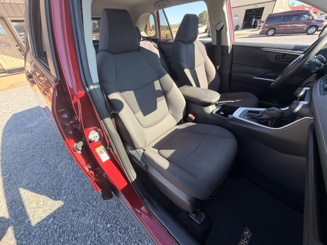 2019 Toyota RAV4 - $15,900