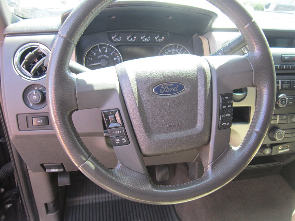2011 Ford F-150 XLT photo