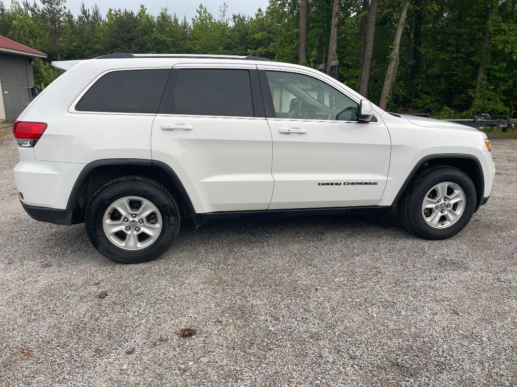 2017 Jeep Grand Cherokee Laredo photo