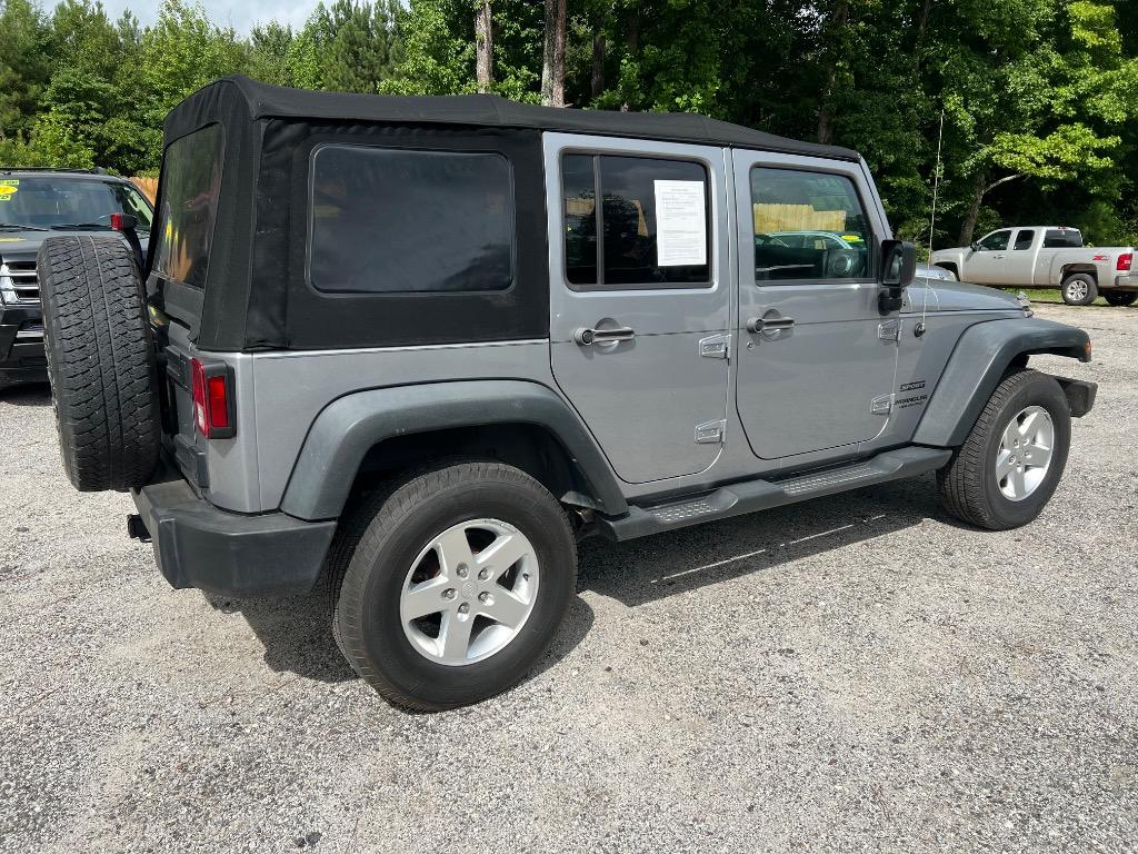 2015 Jeep Wrangler - $16,995