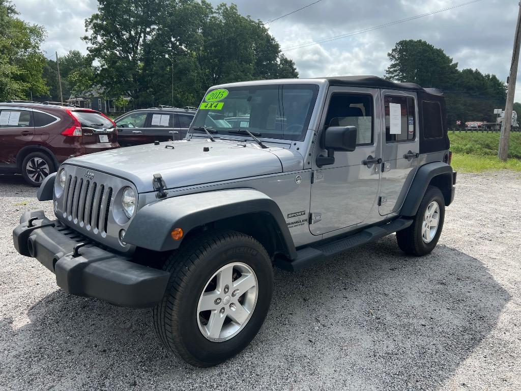 2015 Jeep Wrangler - $16,995
