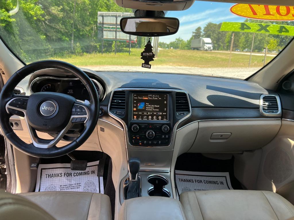 2017 Jeep Cherokee - $15,400
