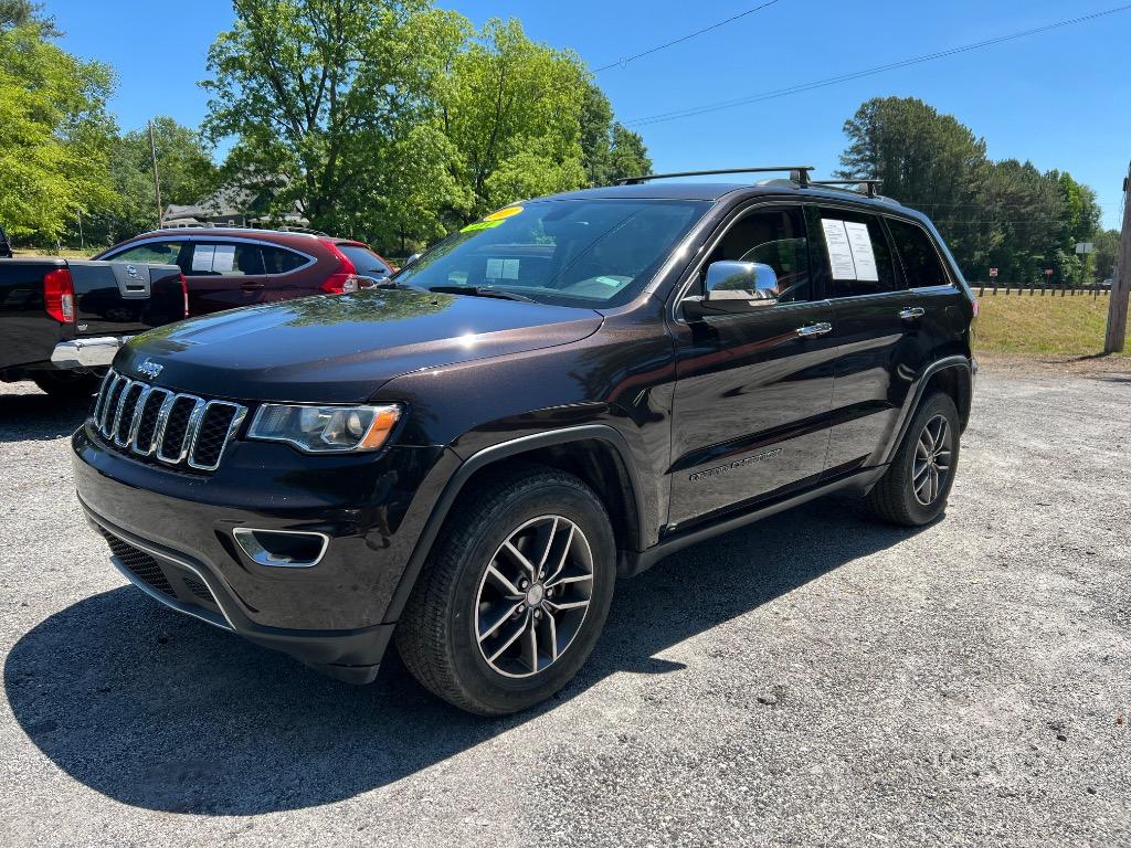 2017 Jeep Cherokee - $15,400