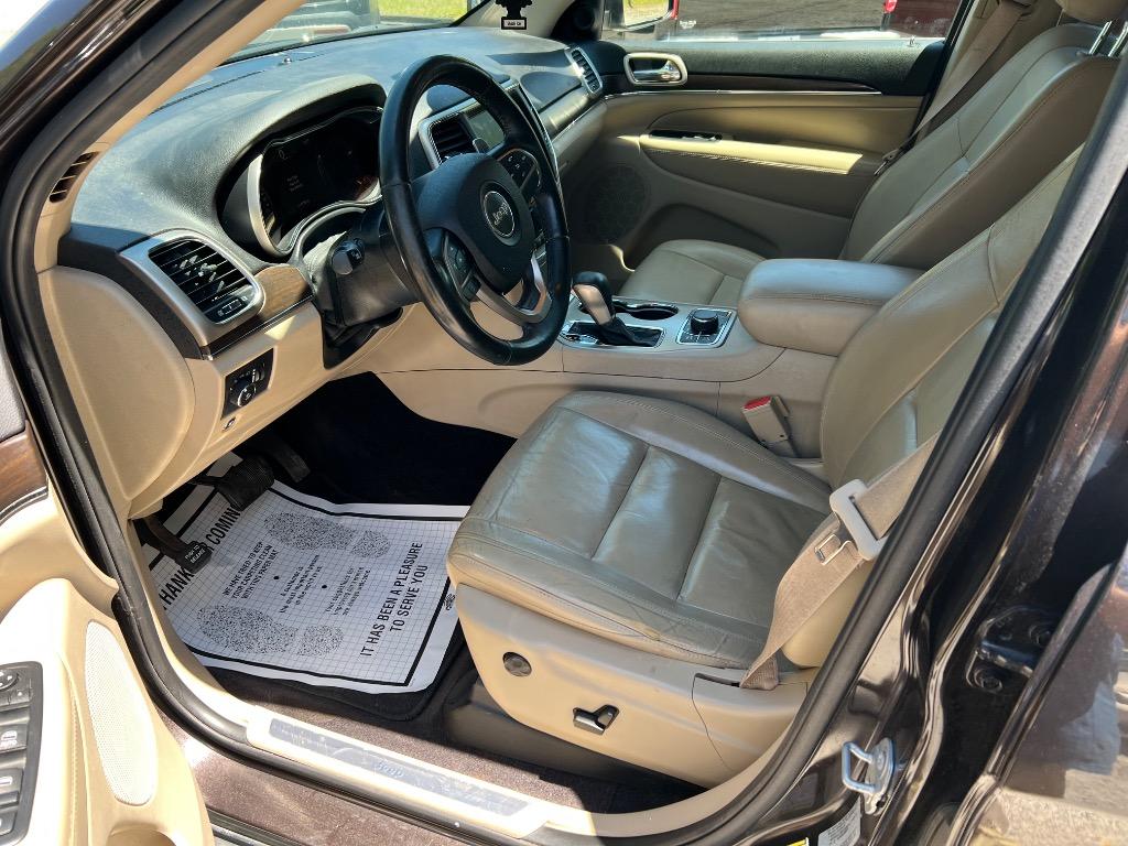 2017 Jeep Cherokee - $15,400