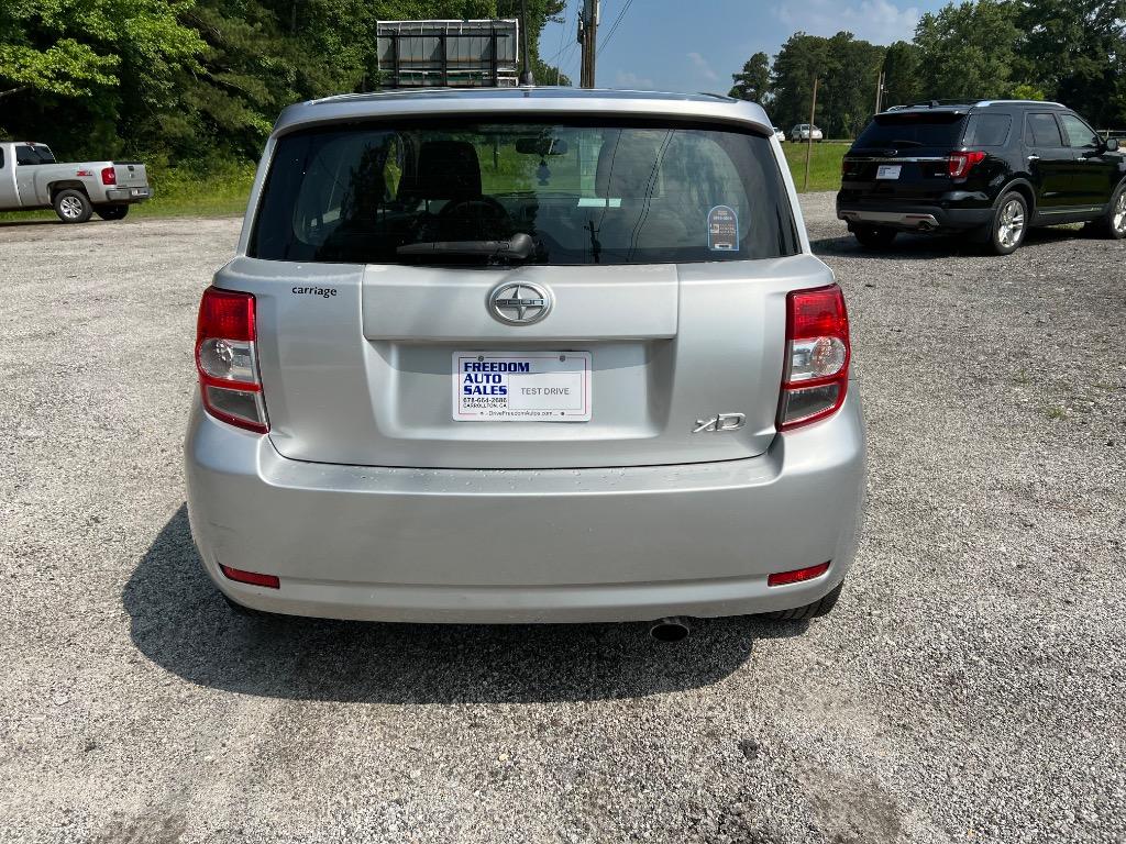 2009 Toyota Scion Xd - $7,950