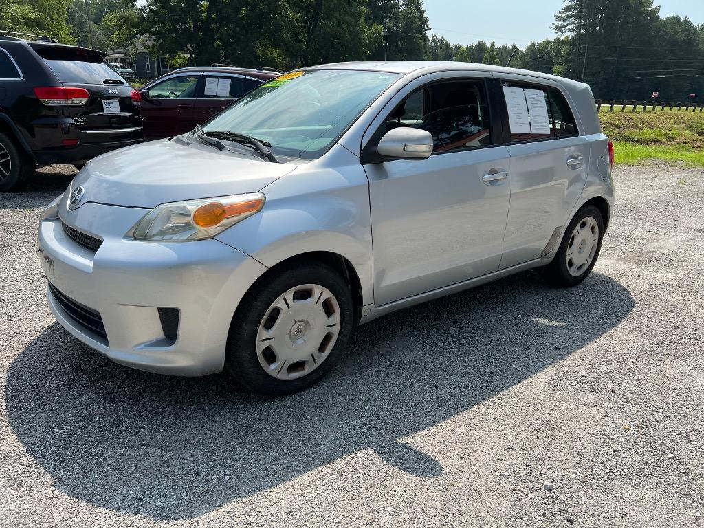 2009 Toyota Scion Xd - $7,950