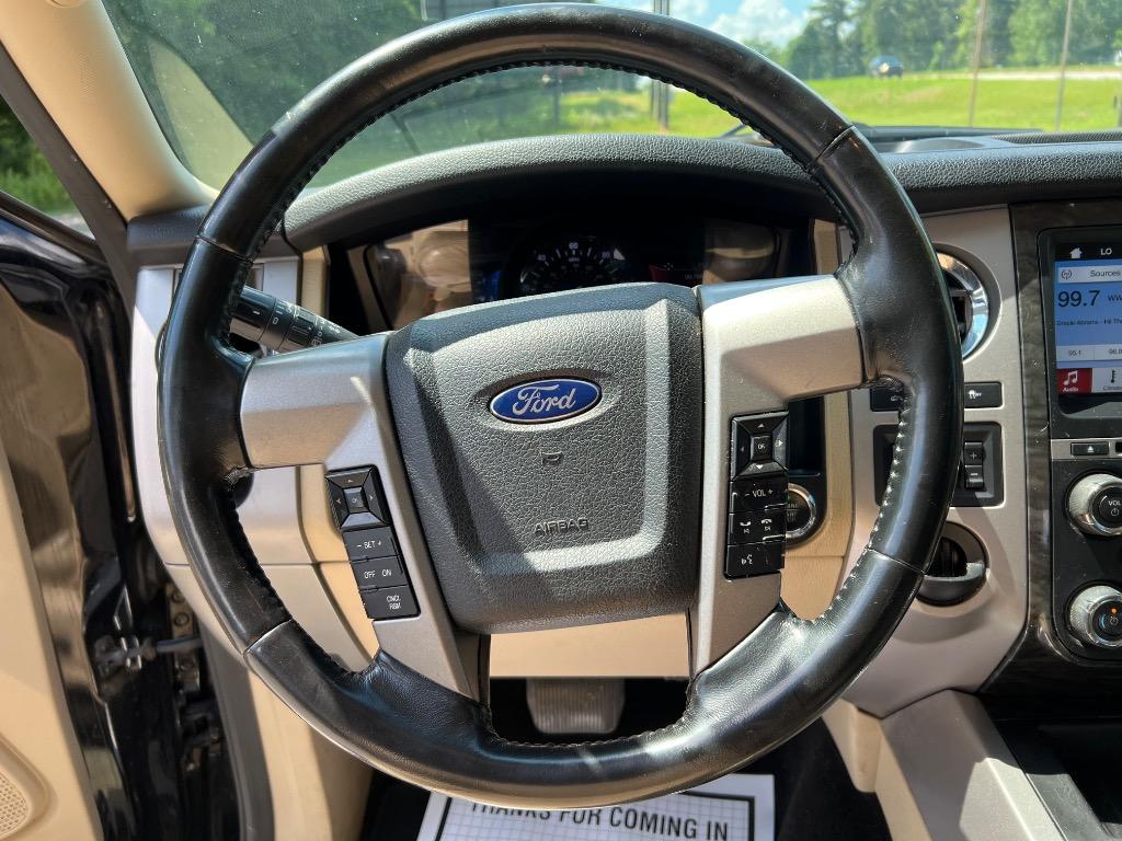 2017 Ford Expedition - $13,500