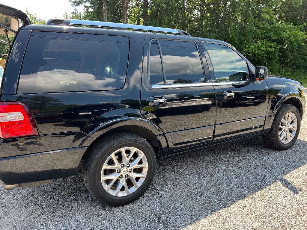 2017 Ford Expedition - $13,500