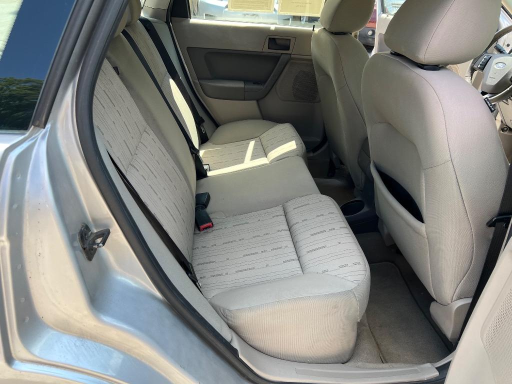 2010 Ford Focus - $7,950