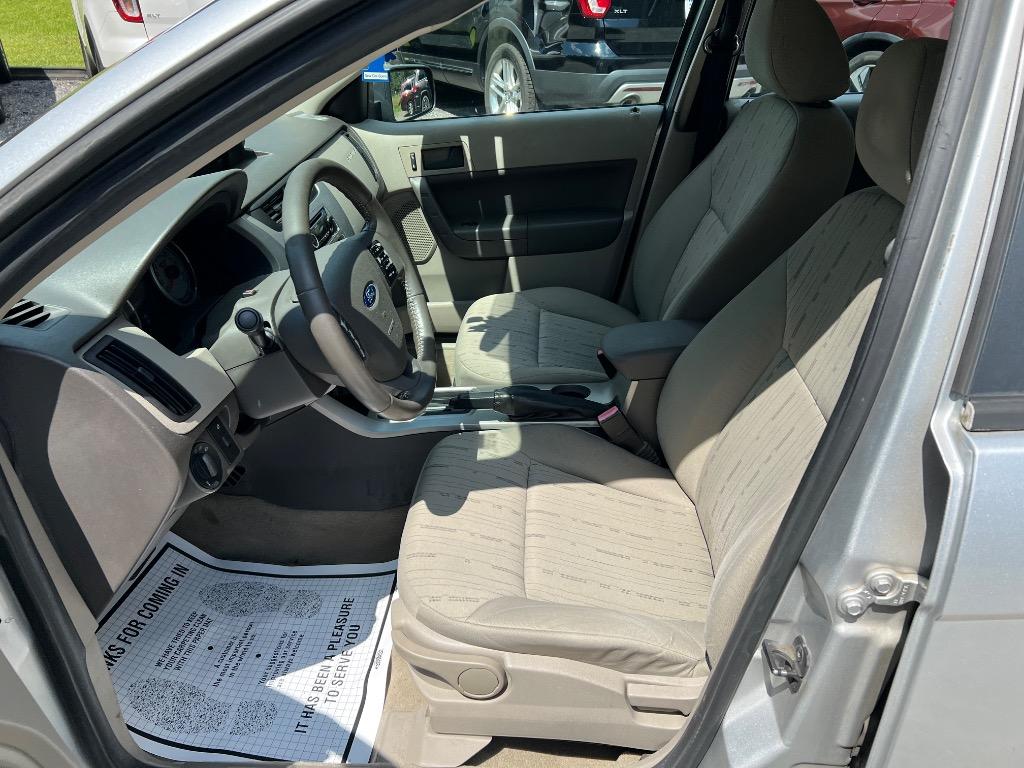 2010 Ford Focus - $7,950