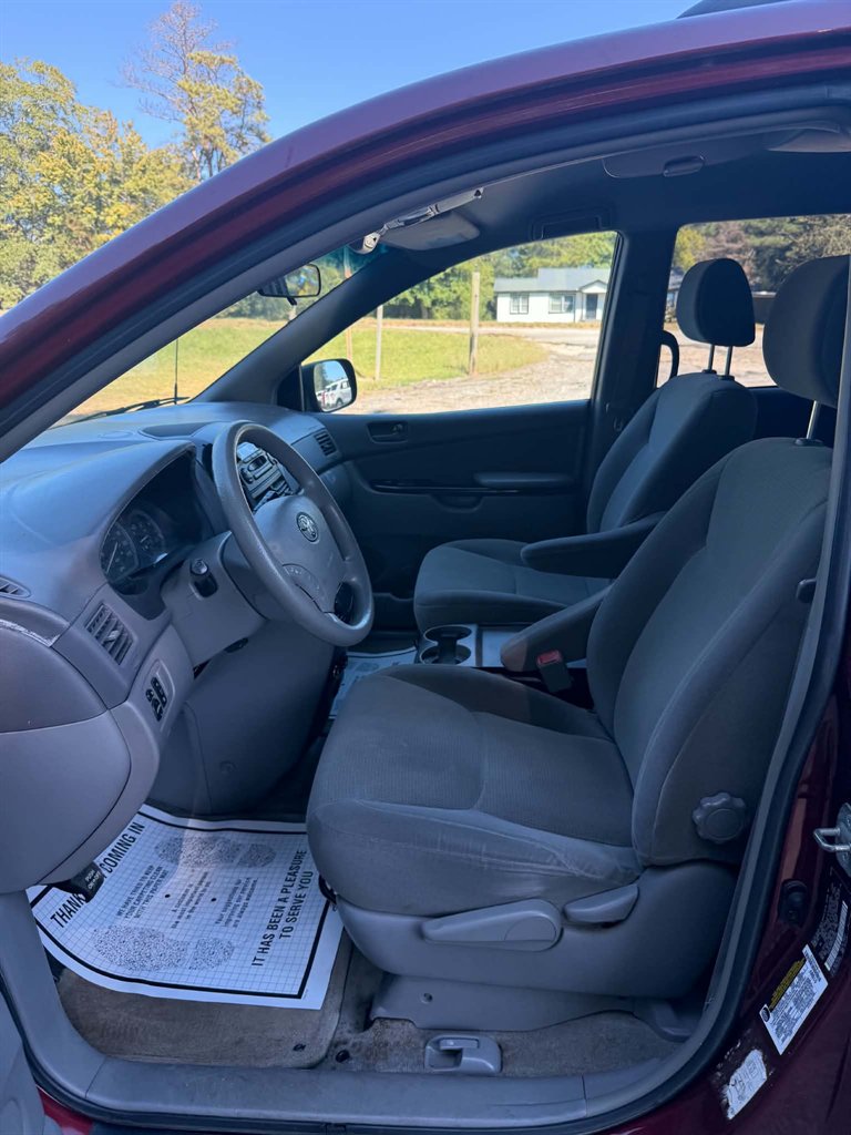 2005 Toyota Sienna