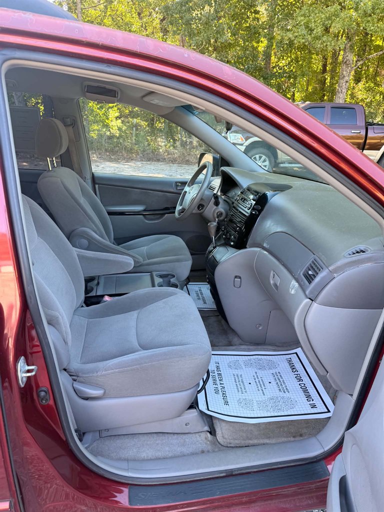 2005 Toyota Sienna