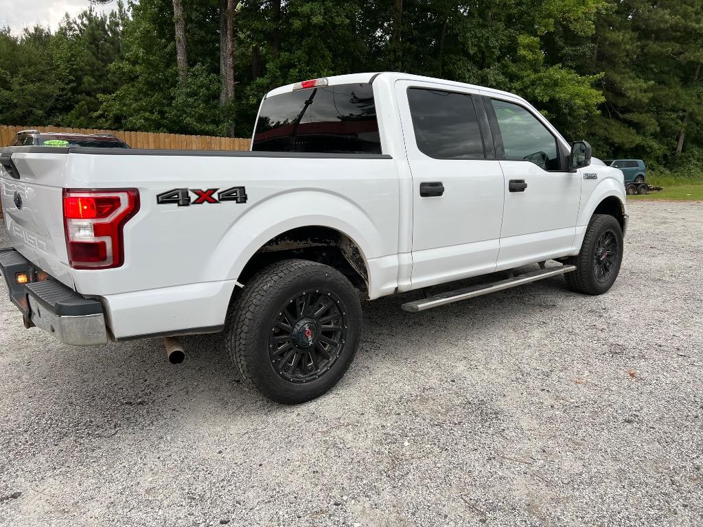 2018 Ford F-150 - $17,995