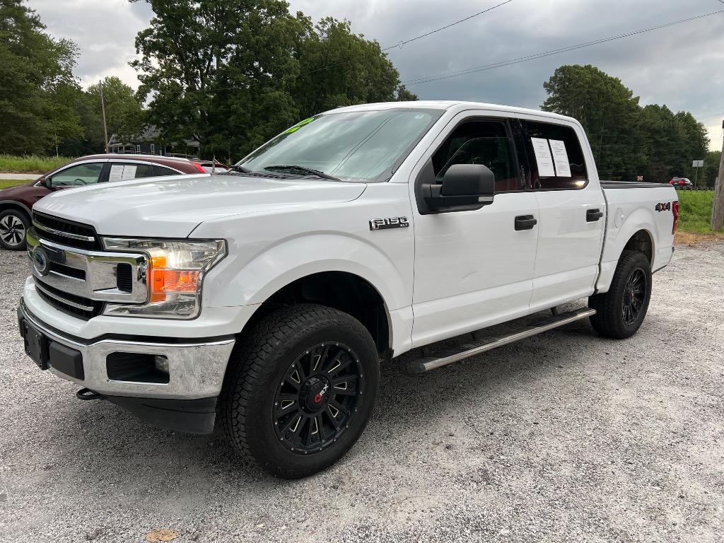 2018 Ford F-150 - $17,995