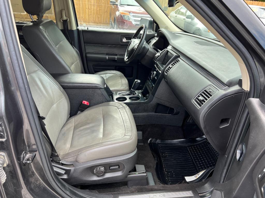 2019 Ford Flex - $10,995