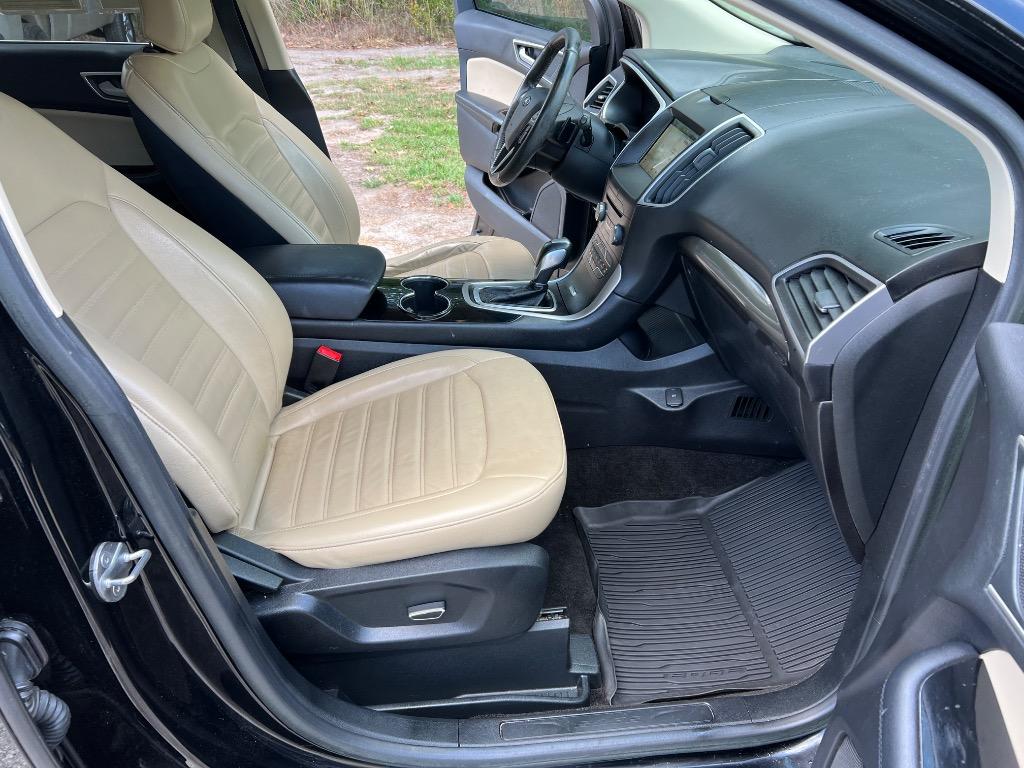 2018 Ford Edge - $11,500