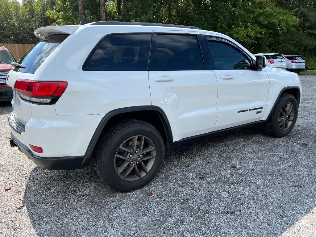 2016 Jeep Cherokee - $11,750