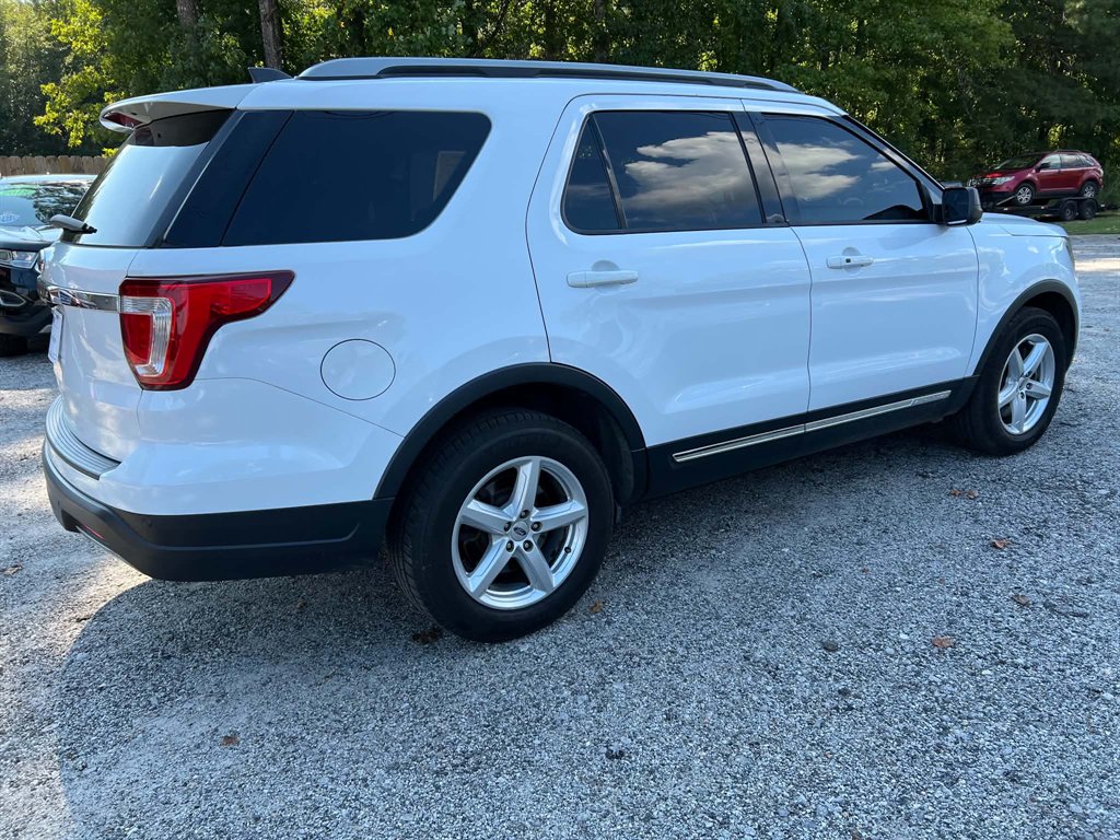 2018 Ford Explorer - $11,350
