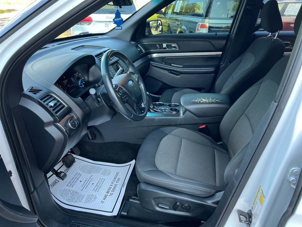 2018 Ford Explorer - $11,350