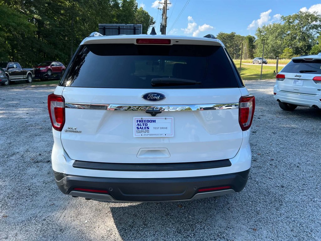 2018 Ford Explorer - $11,350