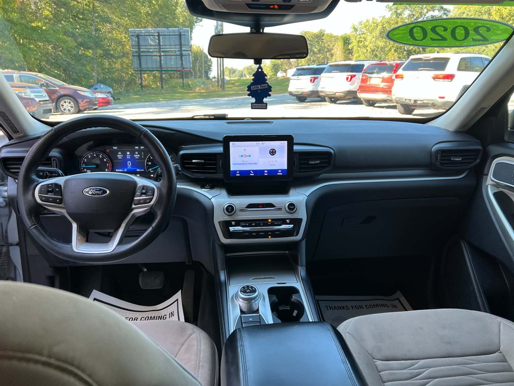2020 Ford Explorer - $15,900