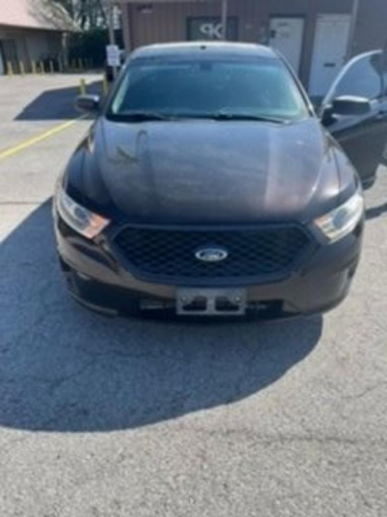 2013 Ford Taurus - $7,999