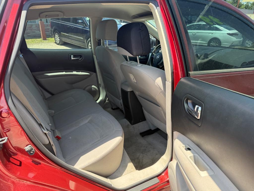 2014 Nissan Rogue Select S photo