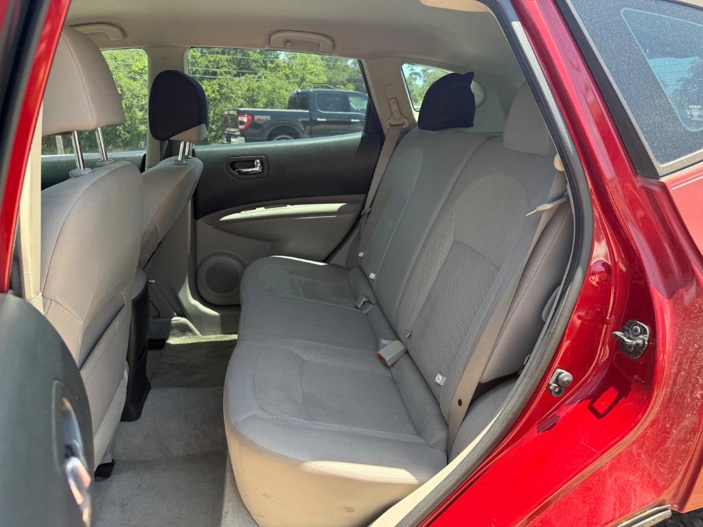 2014 Nissan Rogue Select S photo