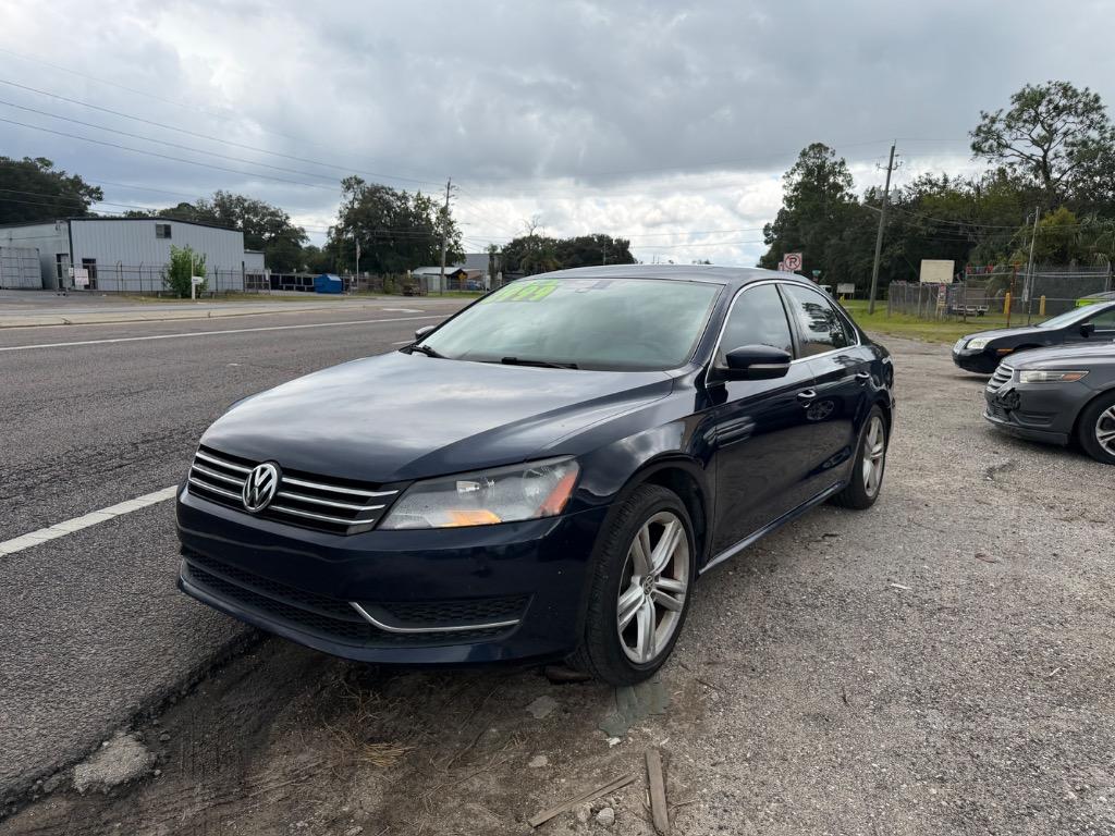 2014 Volkswagen Passat - $2,999