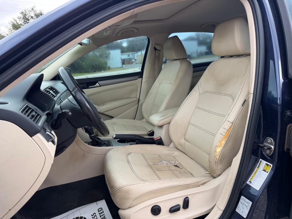 2014 Volkswagen Passat - $2,999