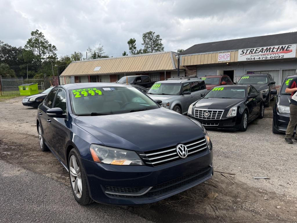 2014 Volkswagen Passat - $2,999