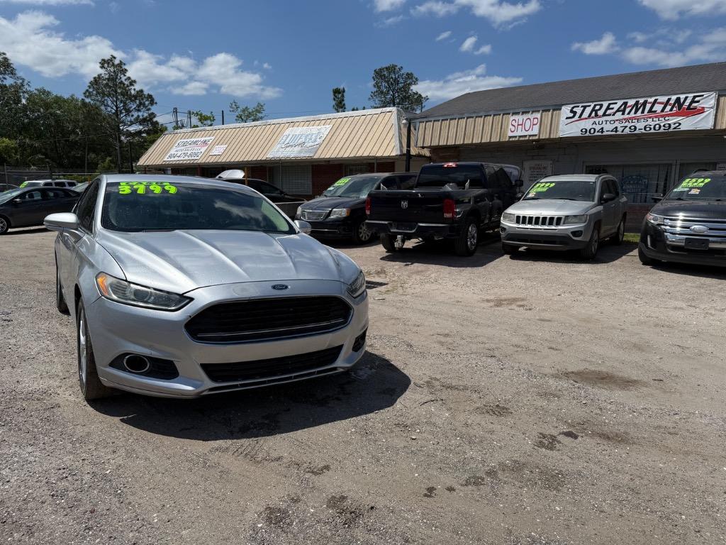 2014 Ford Fusion SE photo