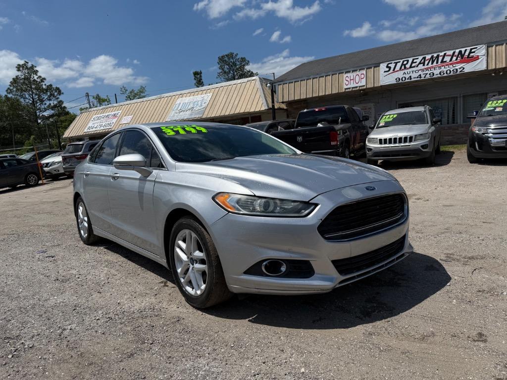 2014 Ford Fusion SE photo