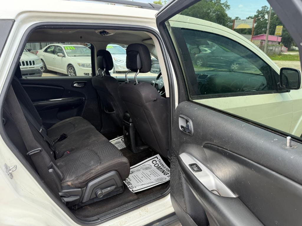 2012 Dodge Journey SXT photo