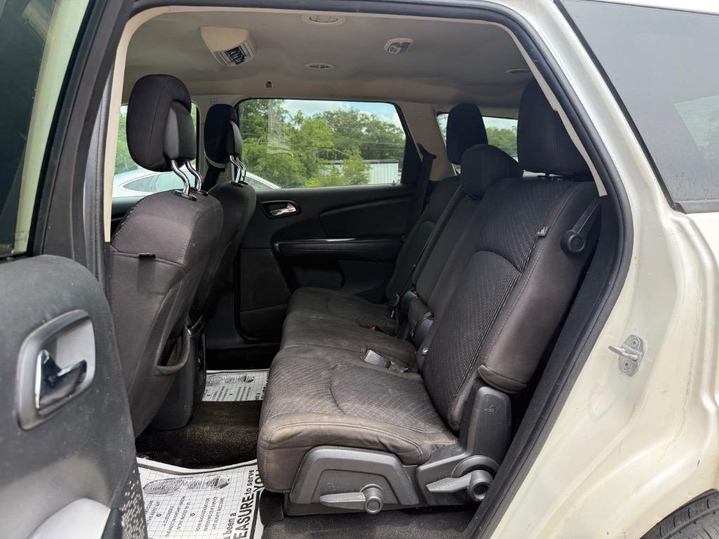2012 Dodge Journey SXT photo