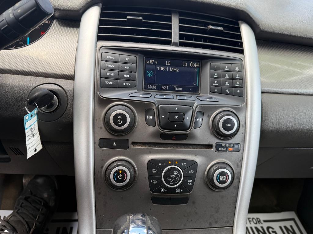 2013 Ford Edge SEL photo
