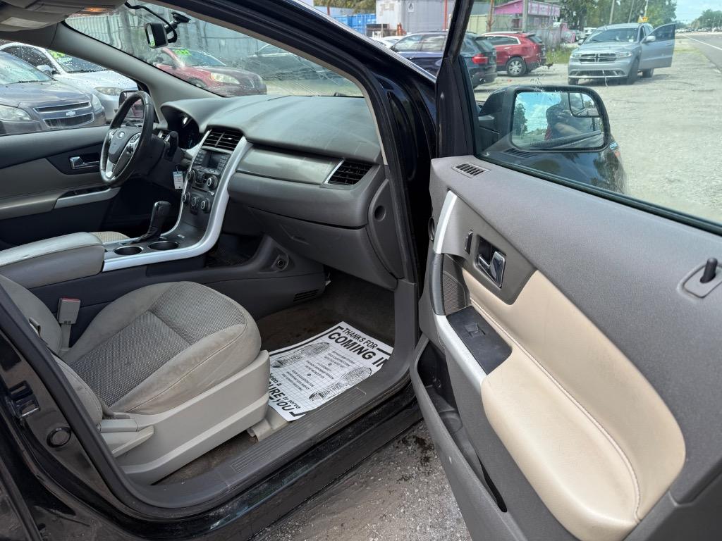 2013 Ford Edge SEL photo